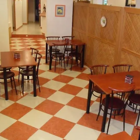 Vialmar Hotel