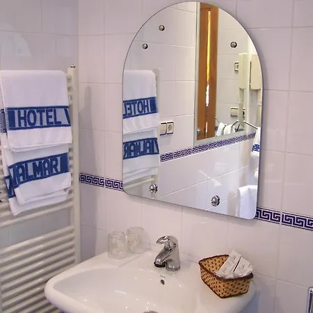 Hotel Vialmar